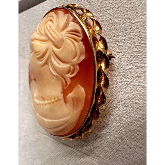 Gorgeous Vintage Left Facing Sorrento 12k Gold Filled Cameo Brooch/Pendant - Picture 3 of 5